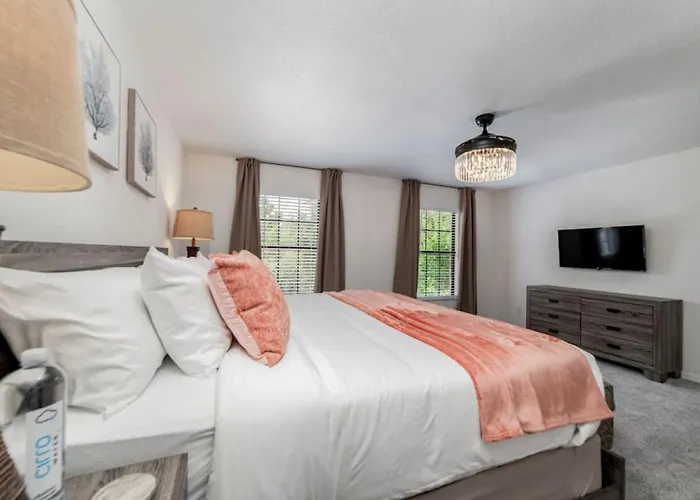 Romantic Forest View Villa W Pool Near Disney